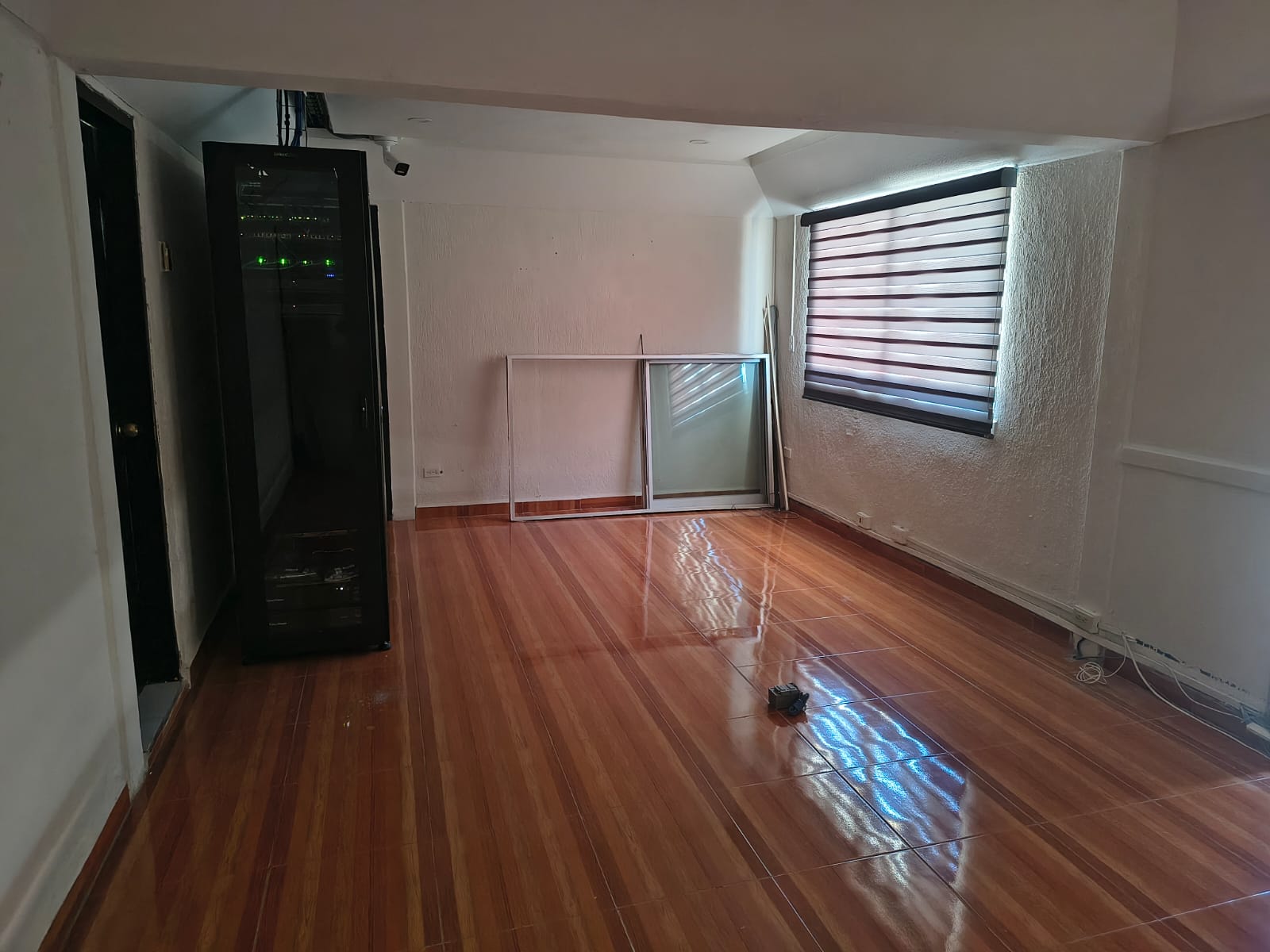 Videoportero inalámbrico instalado por TECYPE en hogar de Mérida