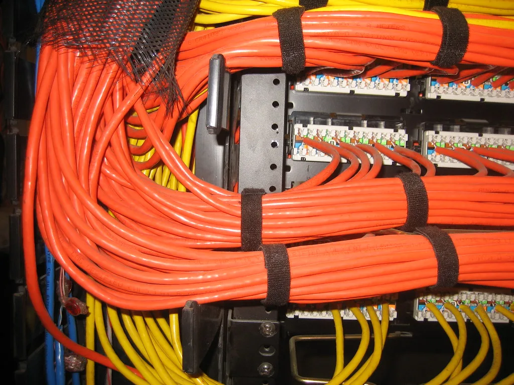 Cableado Cat 6 o Cat 6A para una empresa en Yucatán: cómo decidir con visión de futuro